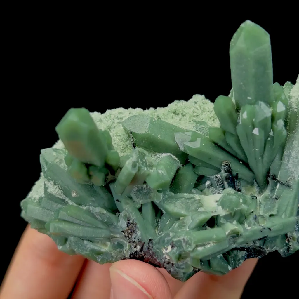 Natural Green Quartz Mineral Specimen,High Quality Specimen,HUANGGANG LIANG,INNER MONGOLIA,CHINA(88*46*45mm) - image 3