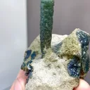 Natural Green Quartz Tower Point comes from Yindu,Nemenggu 55*50*60MM - image 2