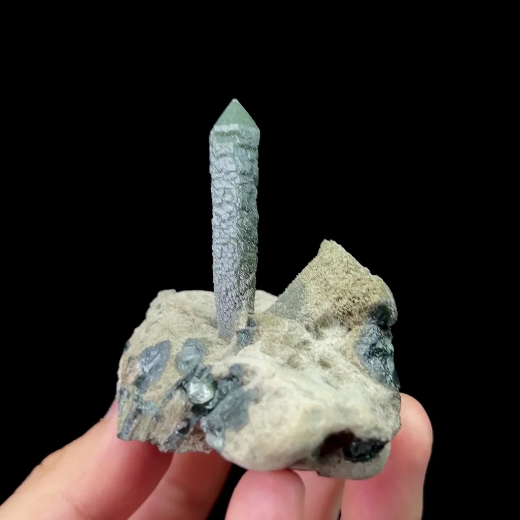 Natural Green Quartz Tower Point Mineral Specimen,High Quality Specimen,YINDU,INNER MONGOLIA,CHINA(55*50*60mm) image