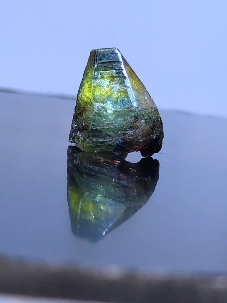Natural Green Sapphire Specimen image