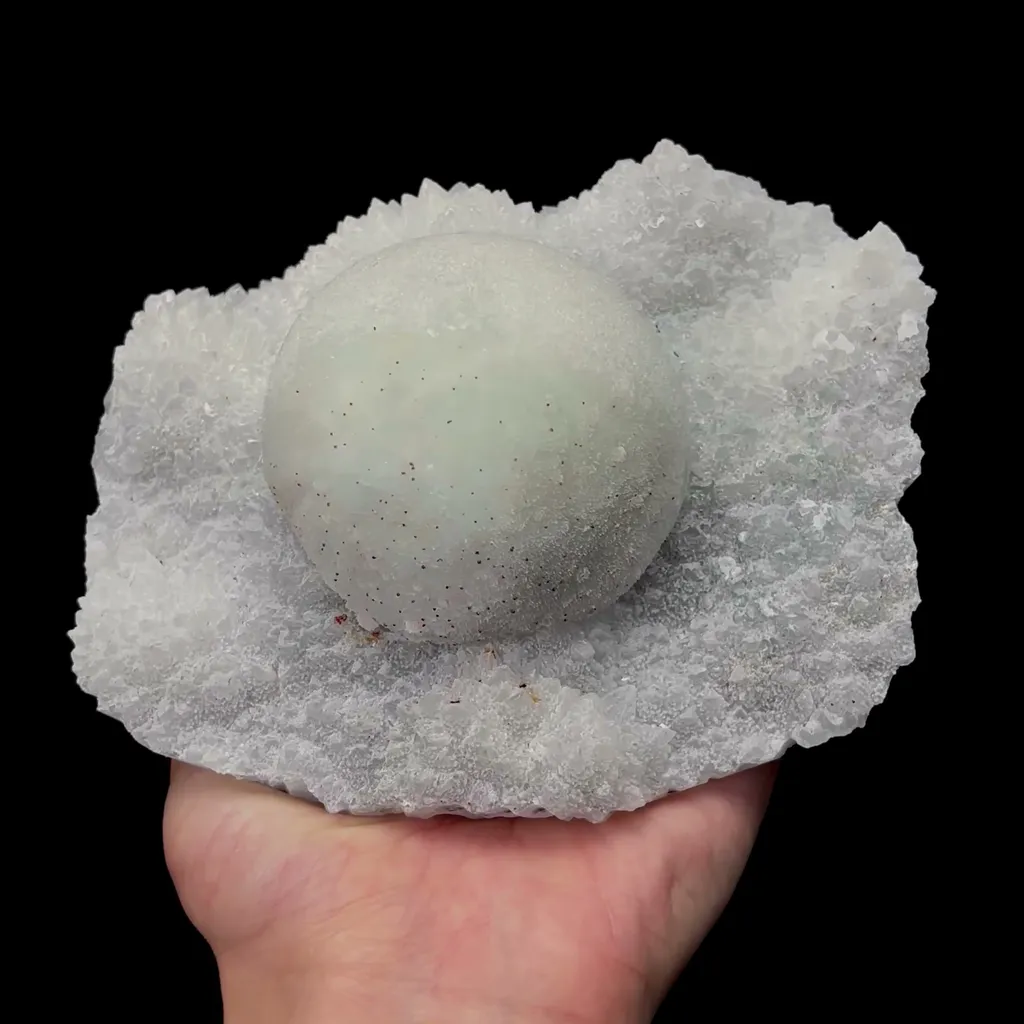 Natural Green Spherical Fluorite Mineral Specimen,High Quality Specimen,FUJIAN,CHINA(144*123*85mm) image