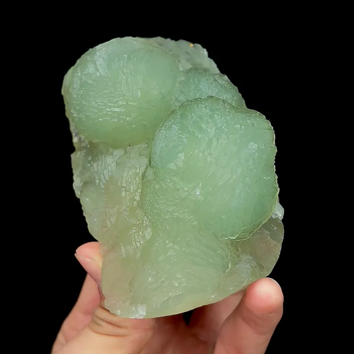 Natural Green Spherical Fluorite, Mineral Specimen:Xianghualing,Hunan (110*65*55MM) image