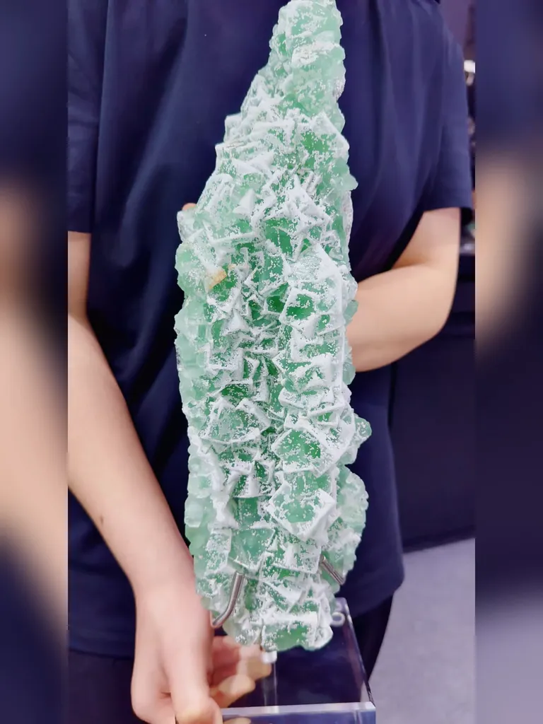 Natural Green Sugar Fluorite comes from Fujian,China 380*120*130MM - image 2