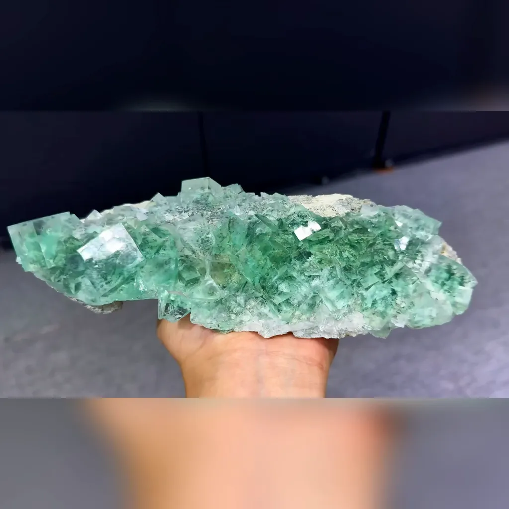Natural Green Transparent Cube Fluorite comes from Xianghualing,Hunan 220*45*40MM - image 2