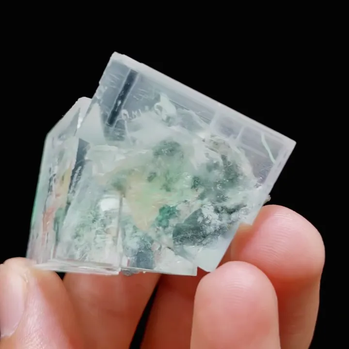 Natural Green Transparent Cubic Fluorite comes from Xianghualing,Hunan 35*50*30MM image