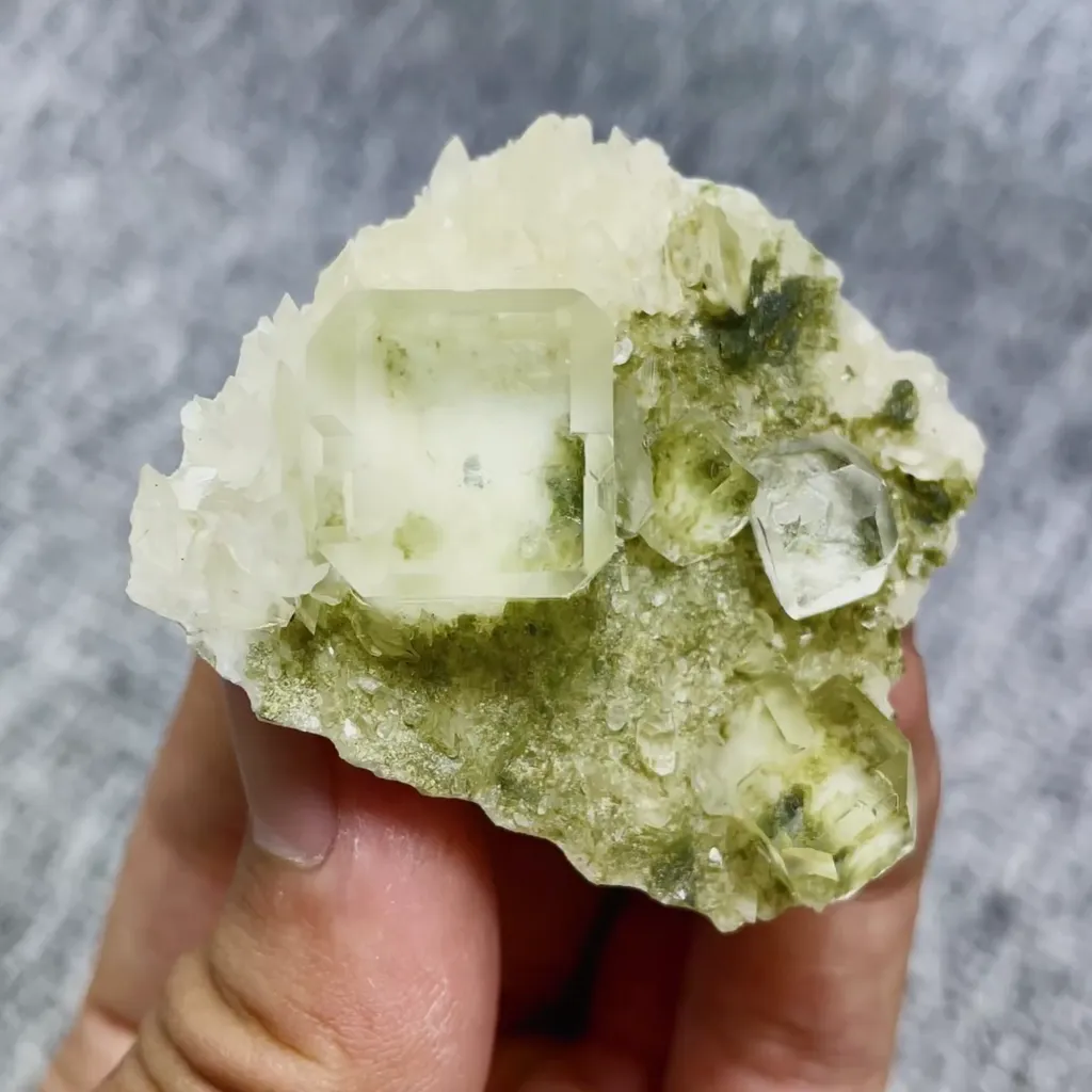 Natural Green Transparent Cubic Fluorite comes from Xianghualing,Hunan 50*40*20MM image