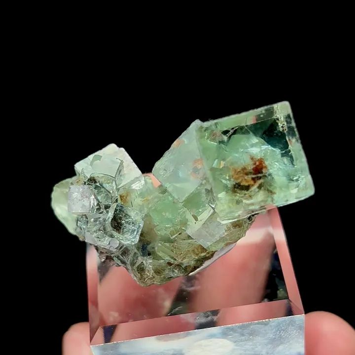 Natural Green Transparent Cubic Fluorite, Mineral Specimen:Xianghualing,Hunan (45*25*30MM) image