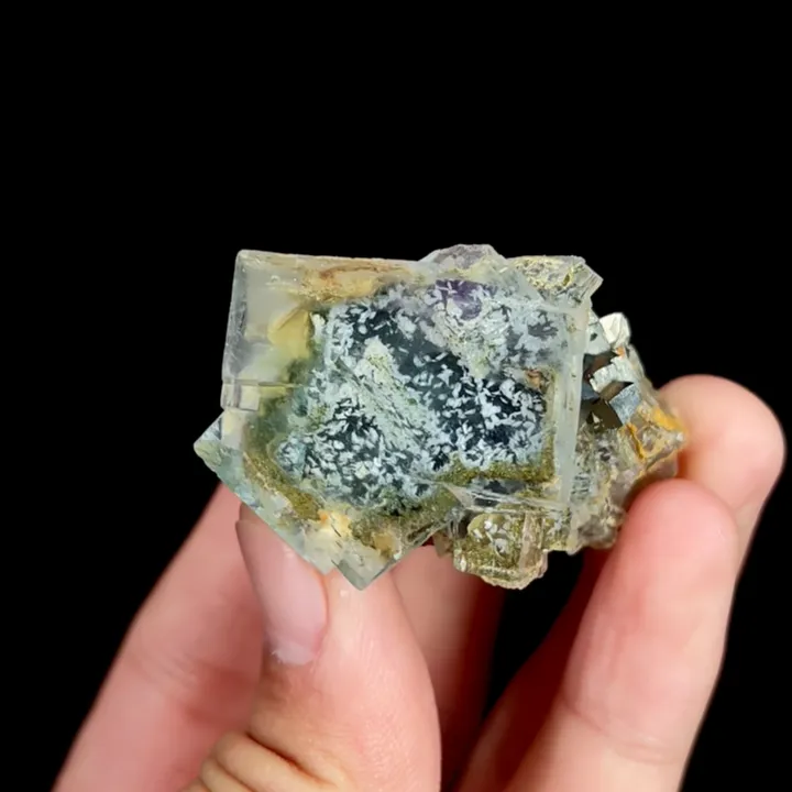 Natural Green Transparent Cubic Fluorite, Mineral Specimen:Xianghualing,Hunan (45*30*30MM) - image 4