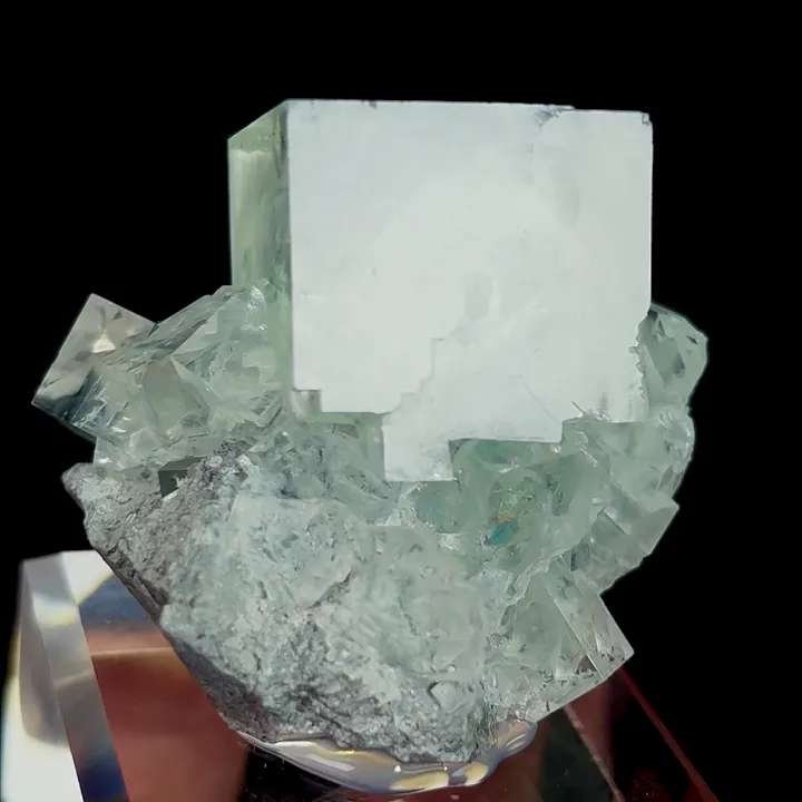 Natural Green Transparent Cubic Fluorite, Mineral Specimen:Xianghualing,Hunan (45*40*35MM) image
