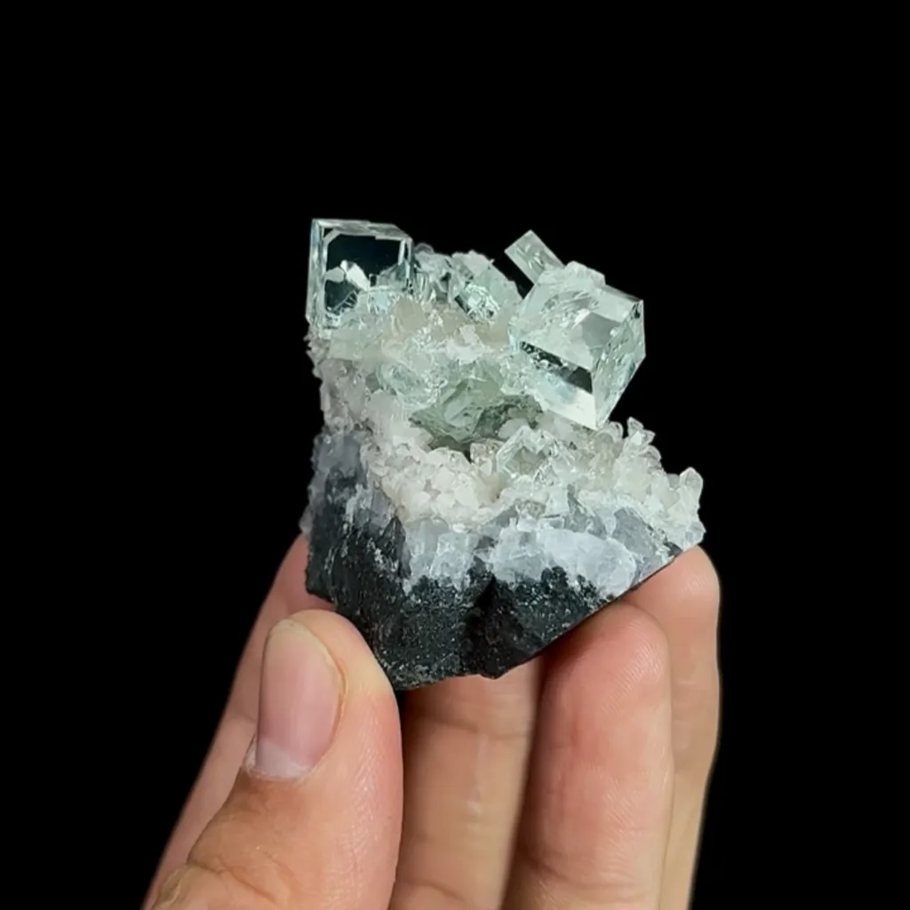 Natural Green Transparent Cubic Fluorite, Mineral Specimen:Zhejiang,China (45*40*30MM) - image 3