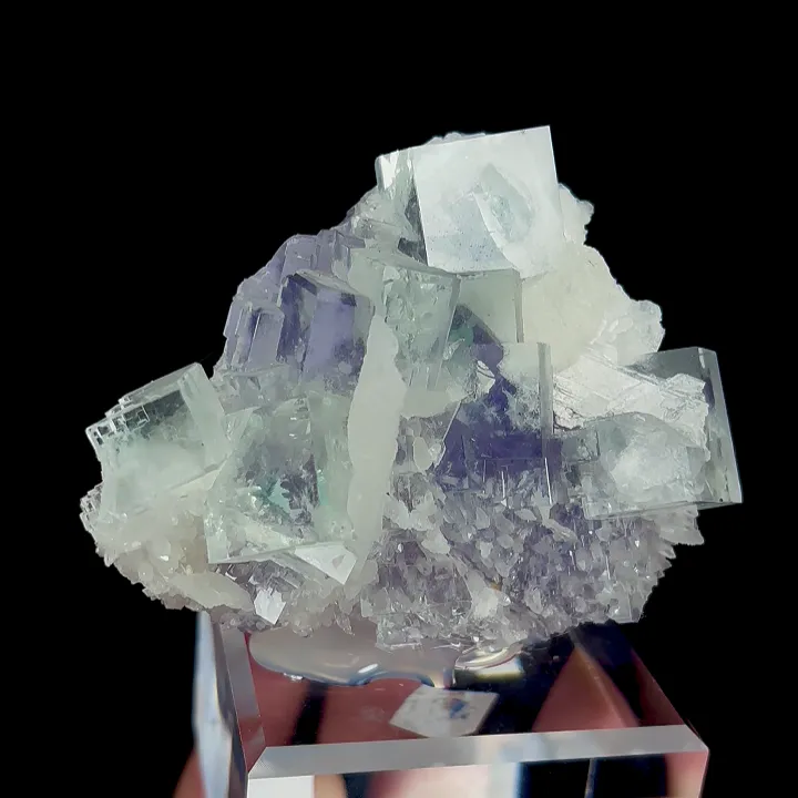 Natural Green Transparent Cubic Fluorite, Mineral Specimen:Zhejiang,China (70*35*50MM) image