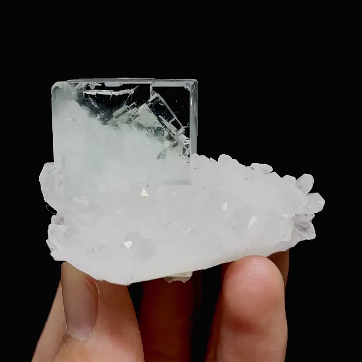 Natural Green Transparent Cubic Fluorite & Quartz,Mineral Specimen:Zhejiang,China (55*45*30MM) - image 2