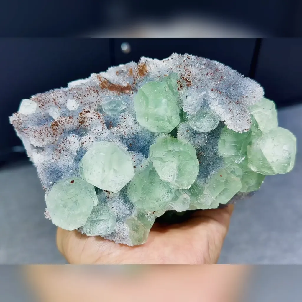 Natural Green Transparent Fluorite comes from Fujian,China 160*100*80MM image