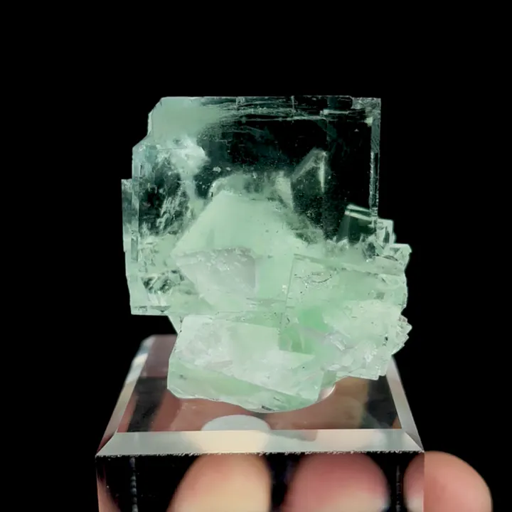 Natural Green Transparent Fluorite Cube, Mineral Specimen: Zhejiang,China (40*30*35MM) - image 5