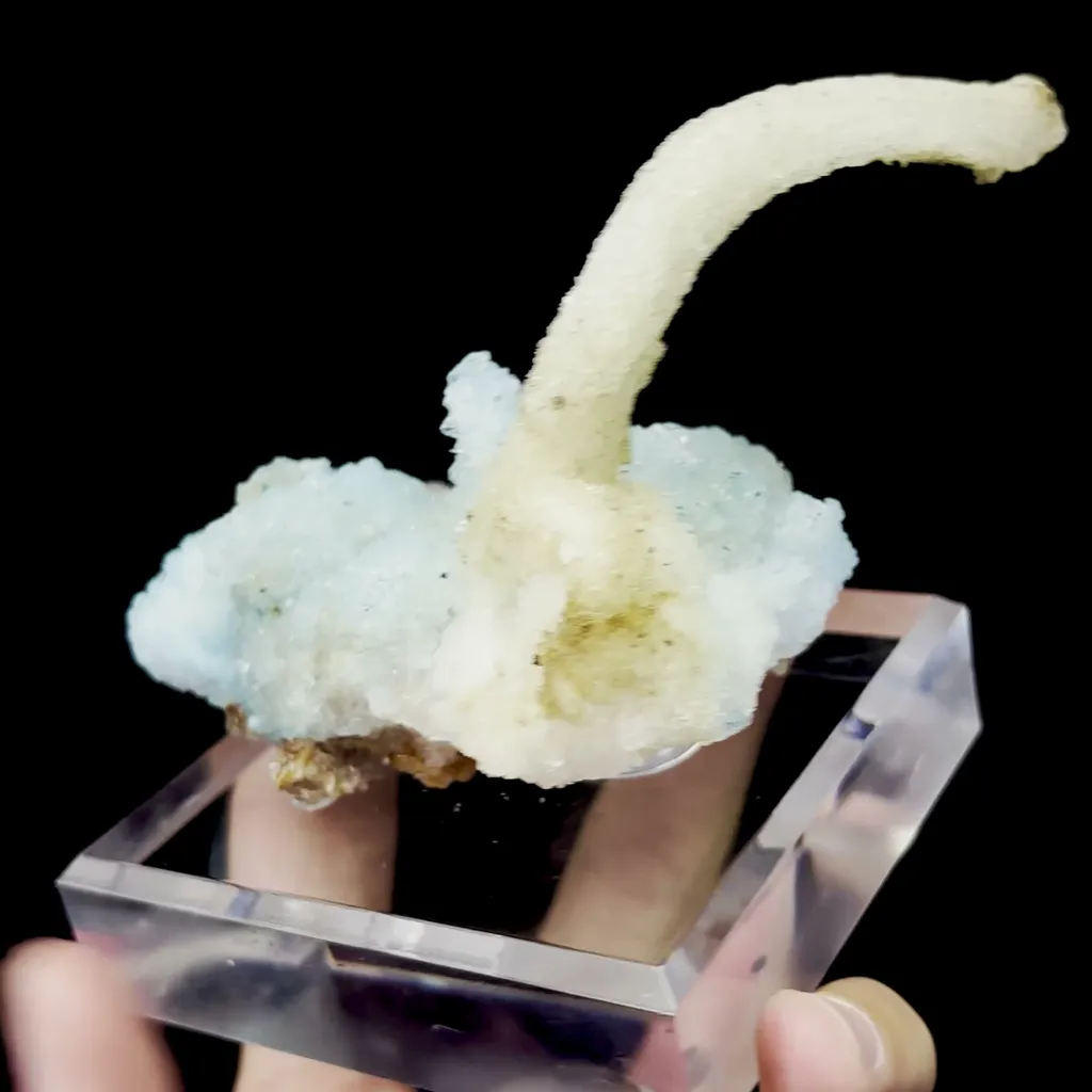 Natural Gypsum and Cyanotrichite Mineral Specimen,High Quality Specimen,GUIZHOU,CHINA(80*66*65mm) - image 3