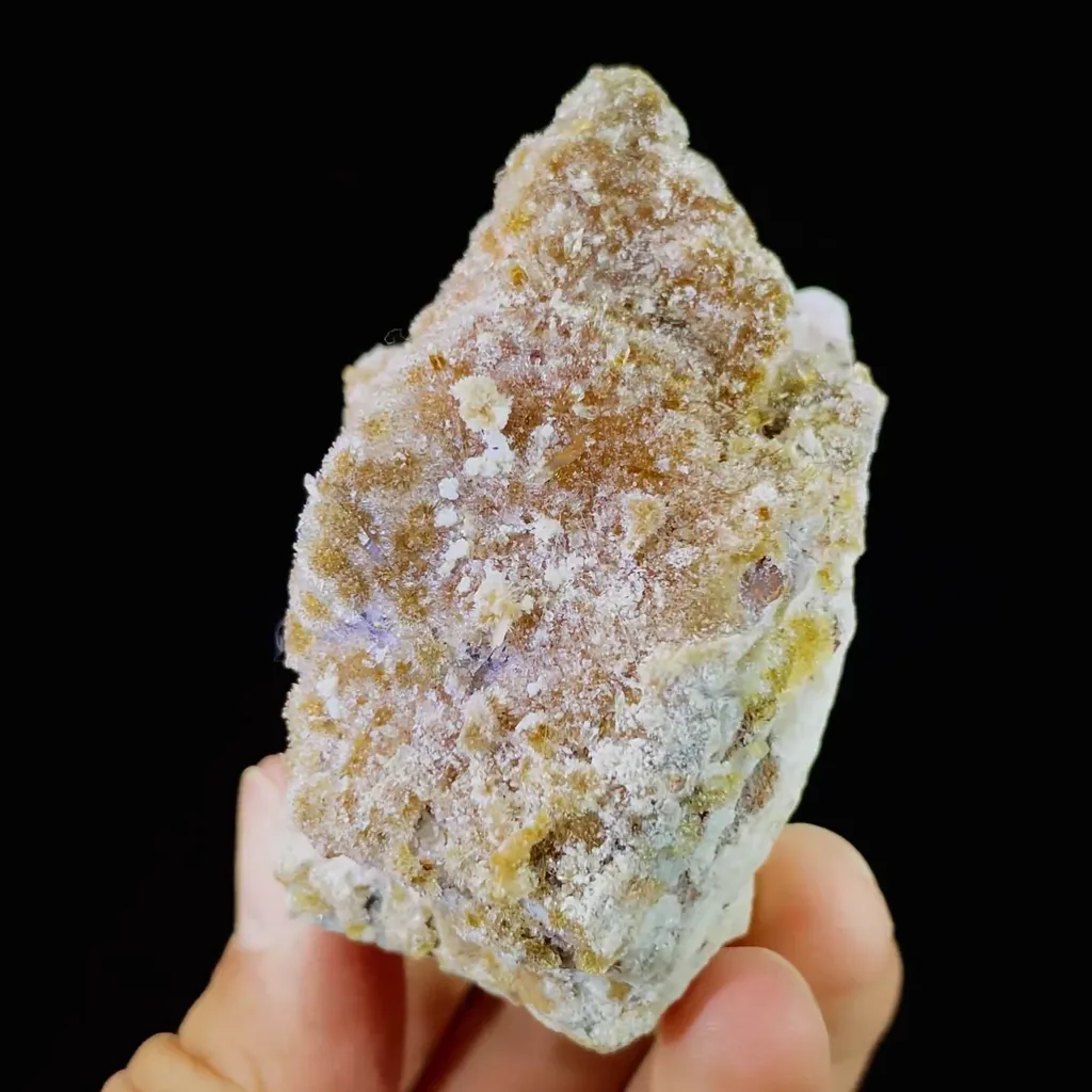 Natural Gypsum comes from Guizhou,China 65*50*40MM - image 3