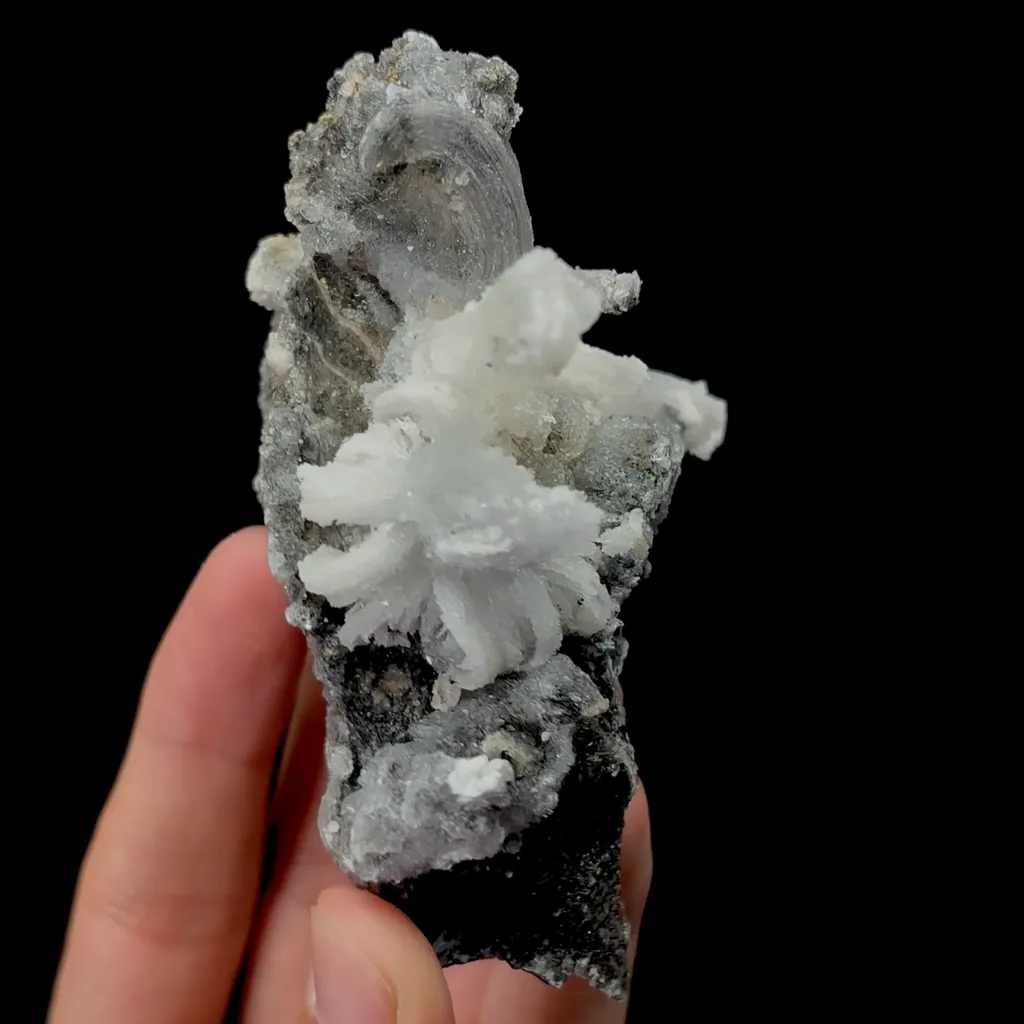 Natural Gypsum Mineral Specimen,High Quality Specimen,GUIZHOU,CHINA(99*67*60mm) - image 6