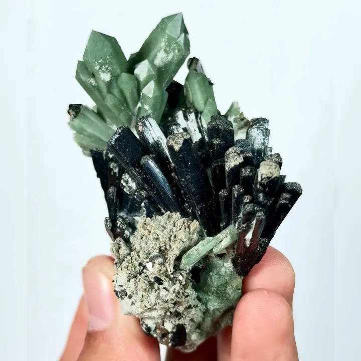 Natural Hedenbergite and Green Quartz Cluster, Mineral Specimen: Inner Mongolia,China (30*55*50MM) image