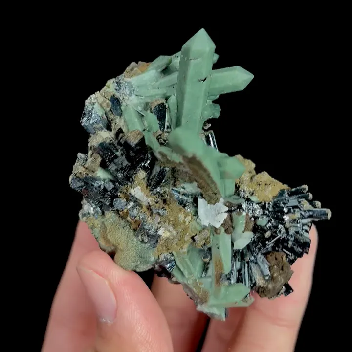 Natural Hedenbergite and Green Quartz Cluster, Mineral Specimen: Inner Mongolia,China (35*55*55MM) - image 4