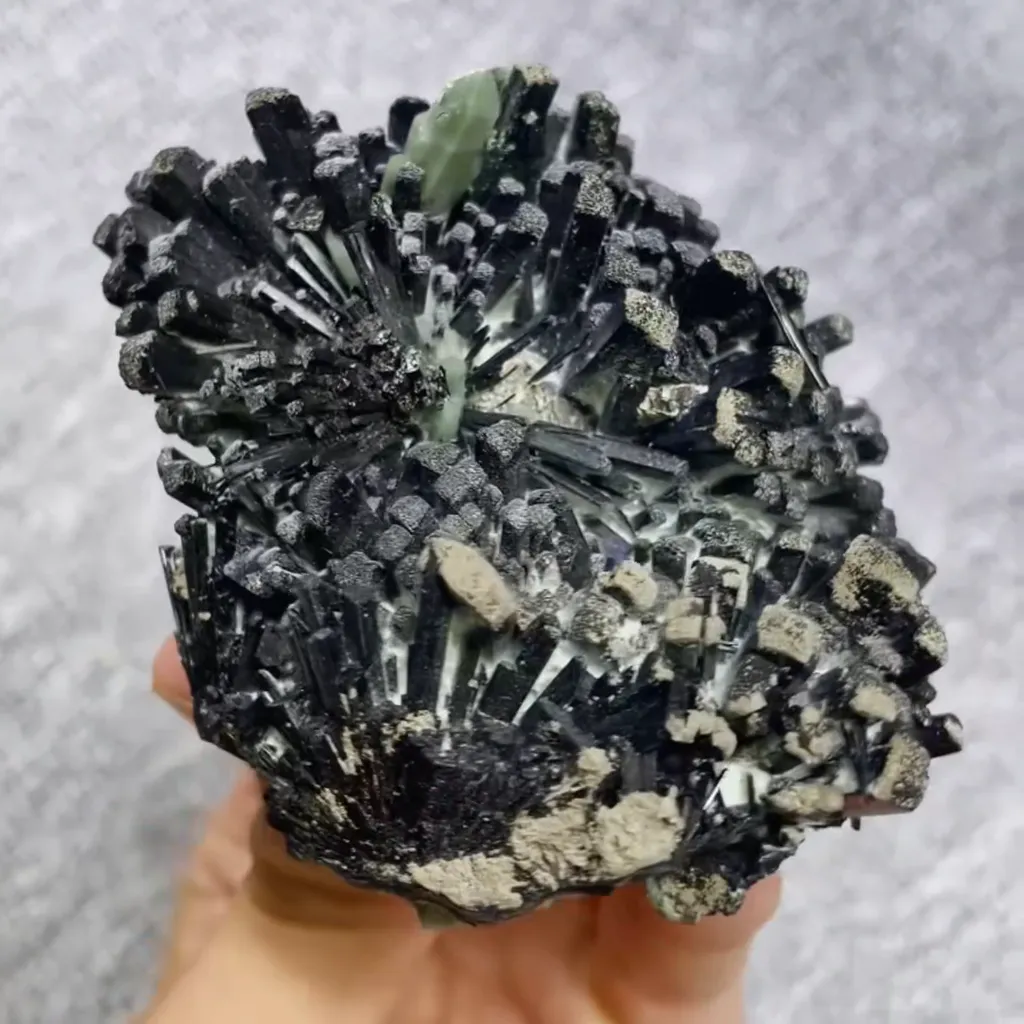 Natural Hedenbergite and Green Quartz Symbiosis comes from Inner Mongolia,China 75*70*60MM image