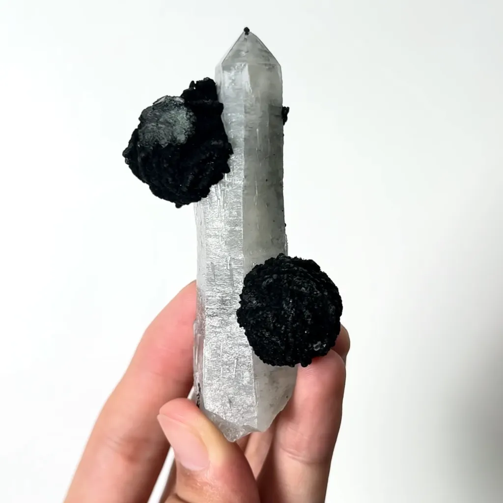 Natural Hematite and Crystal Mineral Specimen,High Quality Specimen,DONGWU BANNER,INNER MONGOLIA,CHINA(37*34*91mm) - image 3