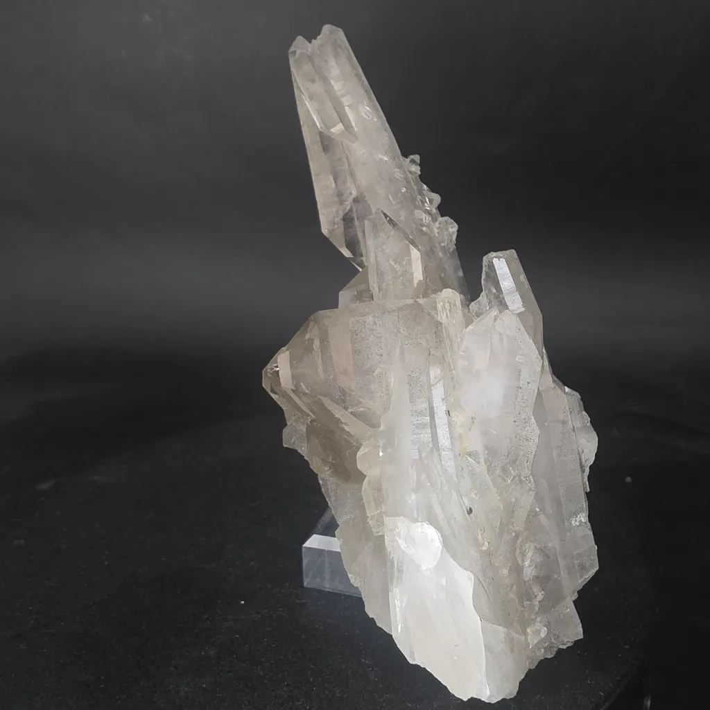 Natural Himalayan Quartz Crystal Cluster 250g – Raw Clear Quartz Points from Pakistan - image 4