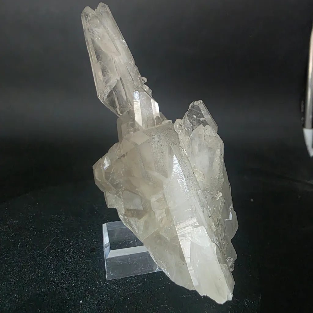 Natural Himalayan Quartz Crystal Cluster 250g – Raw Clear Quartz Points from Pakistan - image 3