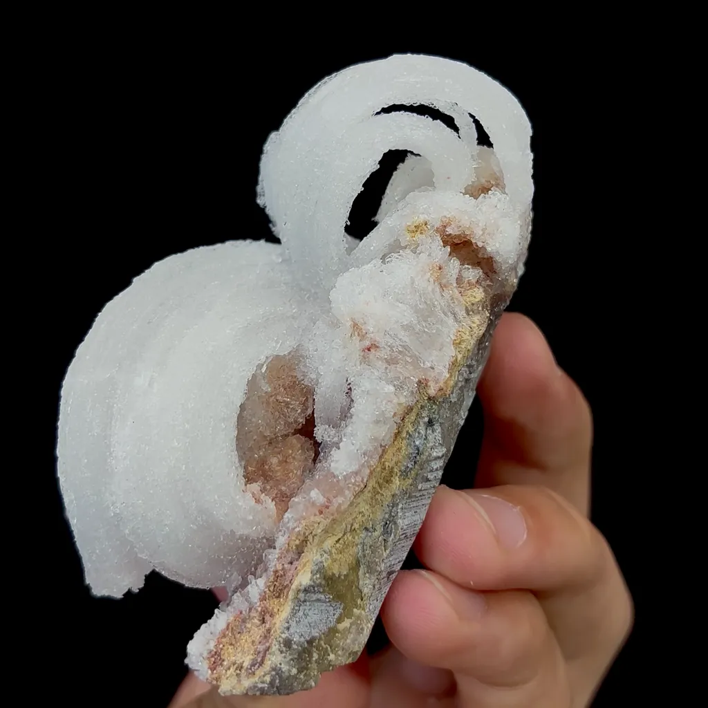 Natural Horn Gypsum Mineral Specimen,High Quality Specimen,GUIZHOU,CHINA(80*46*45mm) - image 6