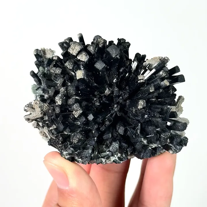 Natural Ilvaite,flower shape Mineral Specimen: NEIMNGGU (75*55mm) - image 3