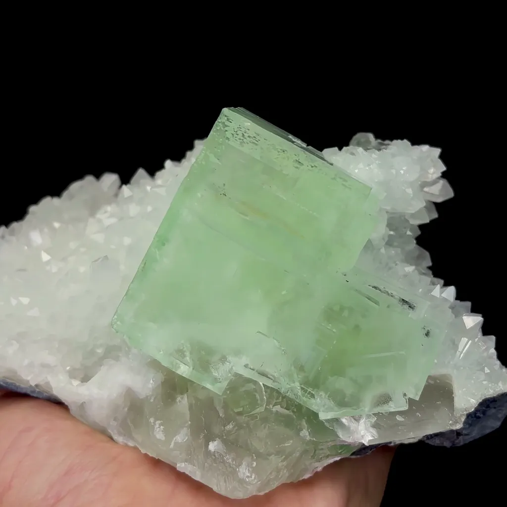 Natural Large Green Fluorite and Crystal Mineral Specimen,High Quality Specimen,ZHEJIANG,CHINA(134*100*69mm) - image 2