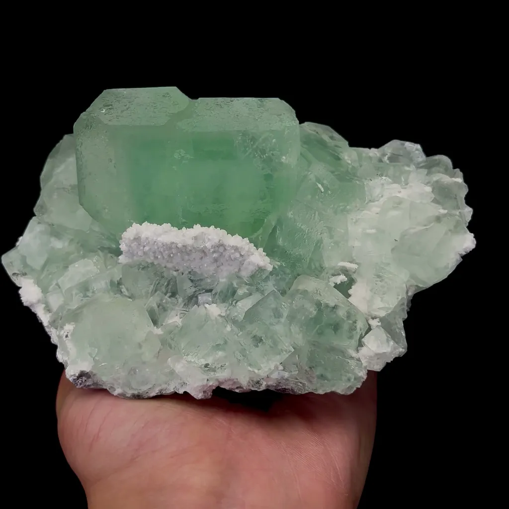 Natural Large Green Fluorite Mineral Specimen,High Quality Specimen,XIANGHUALING,HUNAN,CHINA(136*109*65mm) - image 4
