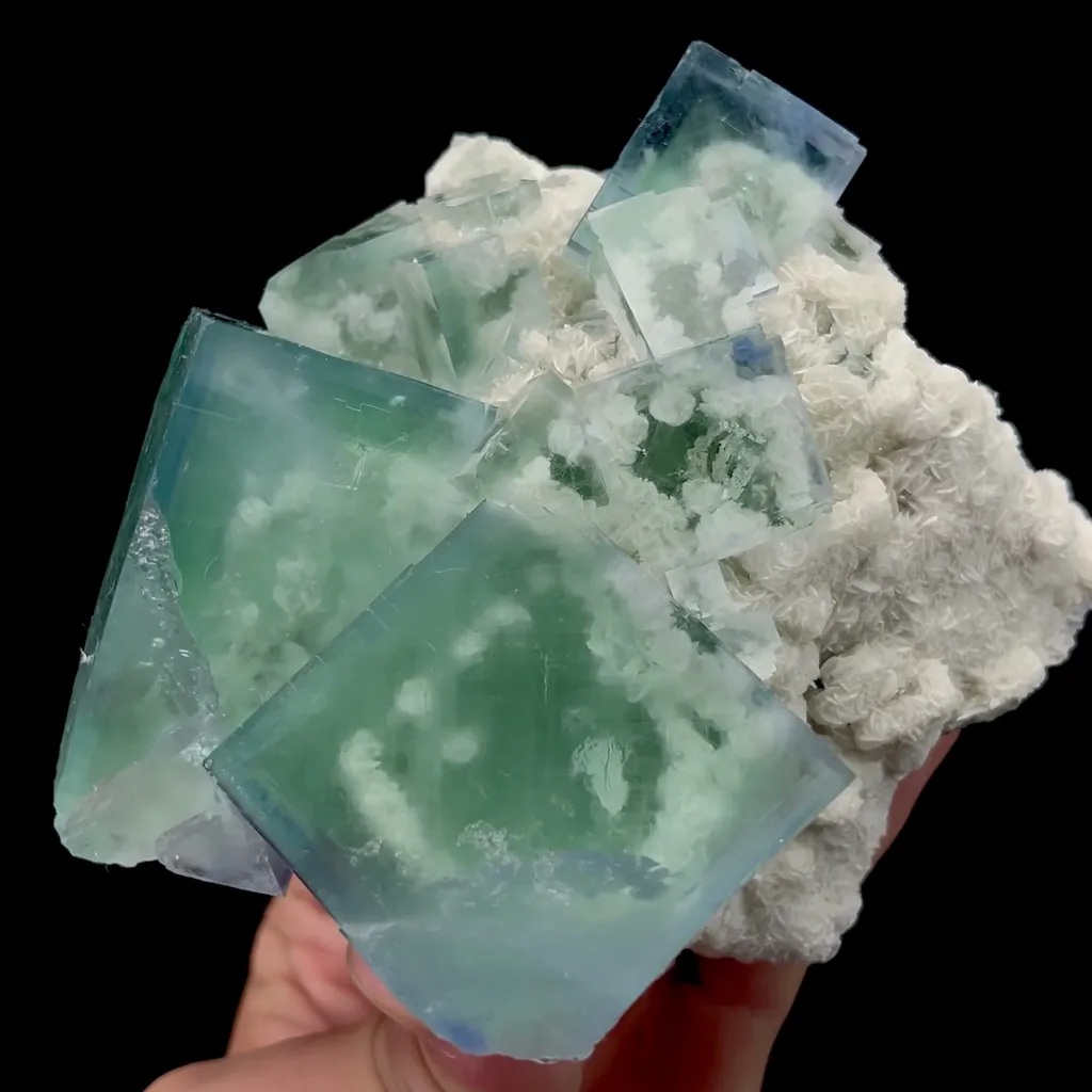 Natural Large Transparent Green Fluorite Mineral Specimen,High Quality Specimen,ZHEJIANG,CHINA(118*98*56mm) - image 2