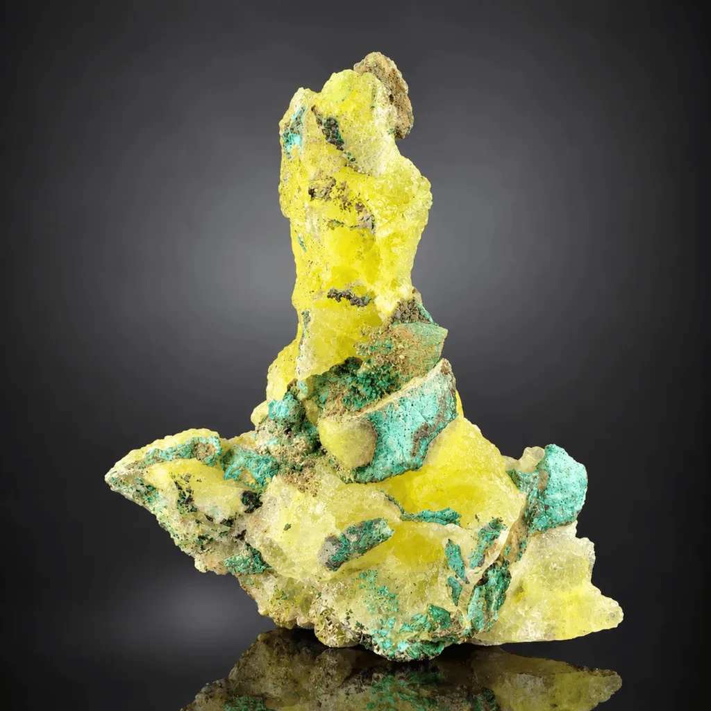 Natural Lemon Yellow Brucite with Blue Copper from Pakistan - image 6