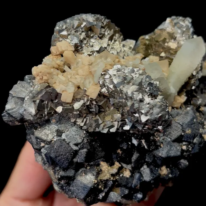 Natural Magnetite,Arsenopyrite,Dolomite,Clear Fluorite and Crystal,Multiple minerals coexist Mineral Specimen:JIANGXI China (120*60*100mm) - image 3