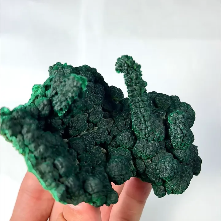 Natural Malachite, Mineral Specimen: Guangxi,China (110*75*40MM) - image 3