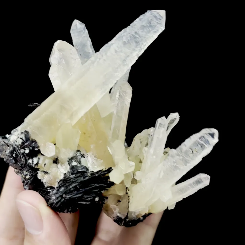 Natural Mango Quartz and Specularite Mineral Specimen,High Quality Specimen,JINLONG,GUANGDONG,CHINA(70*50*80mm) - image 3