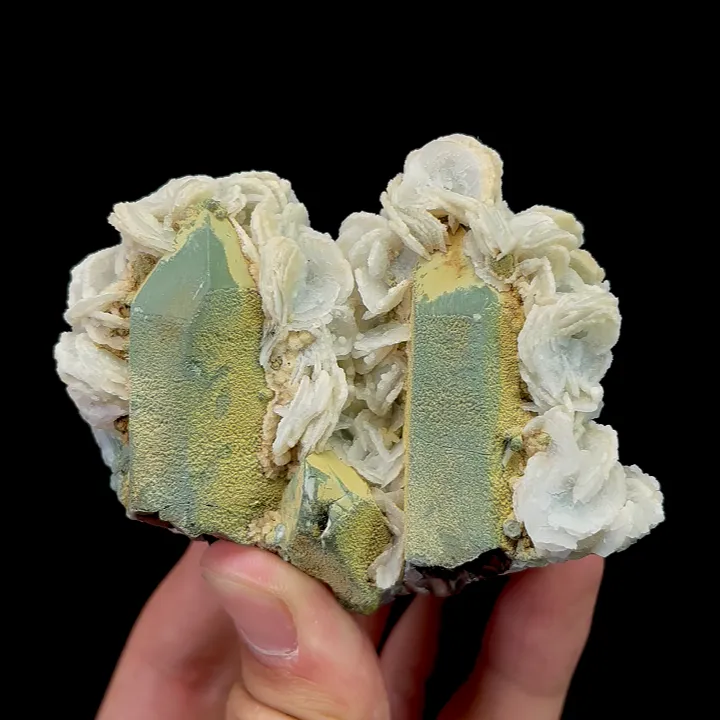 Natural Matcha Crystal and Calcite,Columnar Mineral Specimen:NEIMENGGU,China (75*60*40mm) image