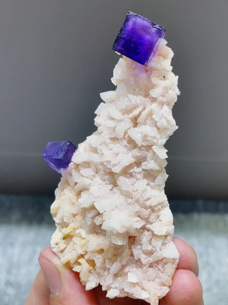 Natural Matrix Fluorite comes from Xinjiang,China 50*20*85MM image
