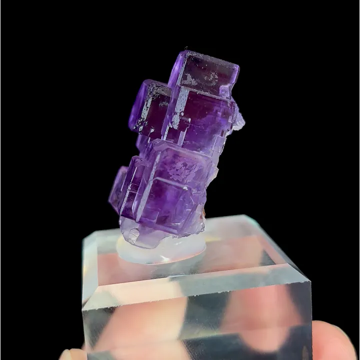 Natural Matrix Fluorite, Mineral Specimen:Xinjiang,China (80*35*20MM) image