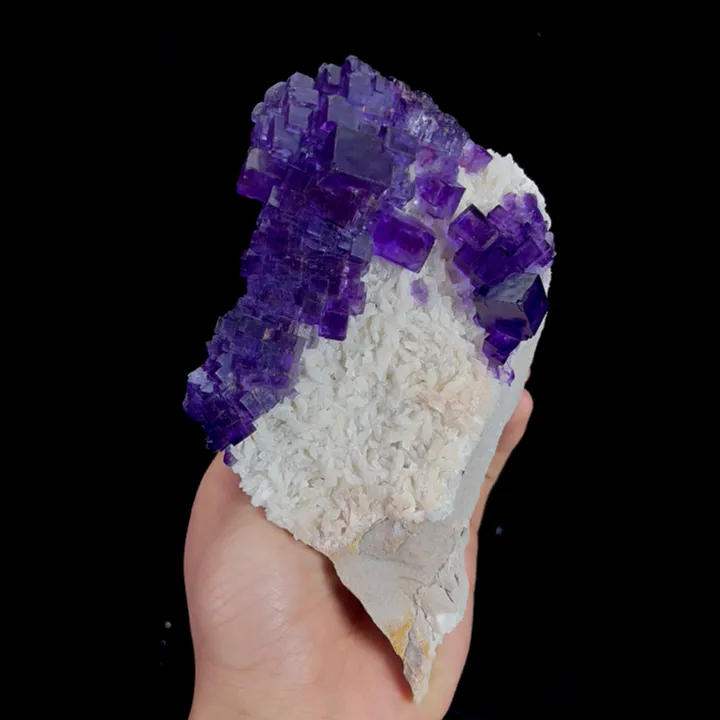 Natural Matrix Fluorite, Mineral Specimen:Xinjiang,China (85*160*55MM) image
