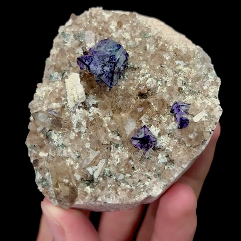Natural Octahedral Fluorite and Smoky Crystal Mineral Specimen,High Quality Specimen,YUNXIAO,FUJIAN,CHINA(73*60*33mm) - image 2