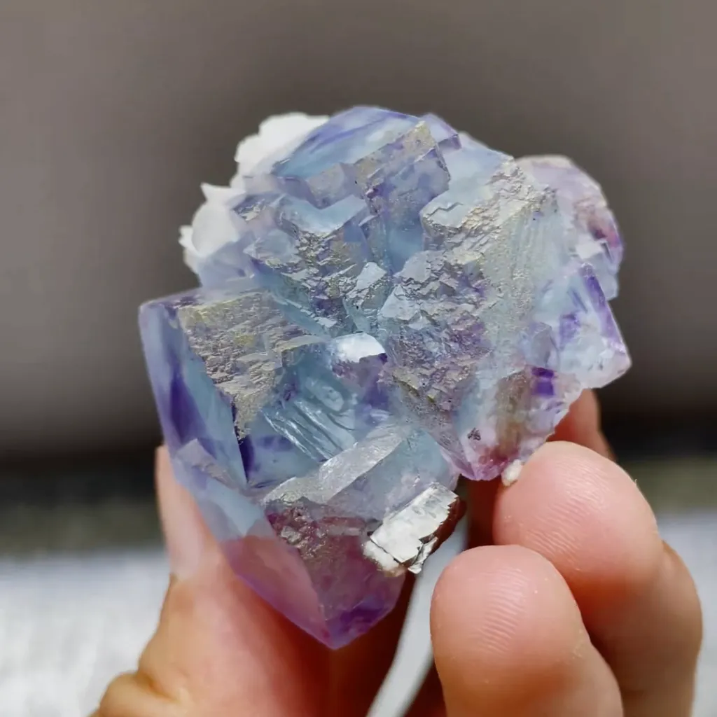 Natural Phantom Fluorite and Calcite Symbiosis comes from Yaogangxian,Hunan 40*45*35MM - image 2