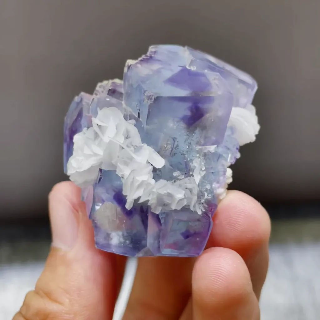 Natural Phantom Fluorite and Calcite Symbiosis comes from Yaogangxian,Hunan 40*45*35MM - image 3