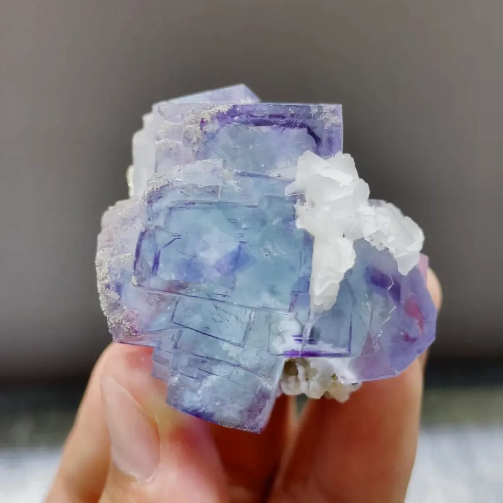 Natural Phantom Fluorite and Calcite Symbiosis comes from Yaogangxian,Hunan 40*45*35MM image