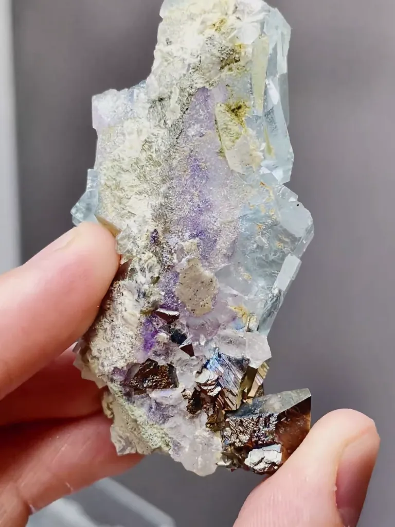 Natural Phantom Fluorite and Toxic Sand coexist comes from Yaogangxian,Hunan 30*20*60MM - image 5