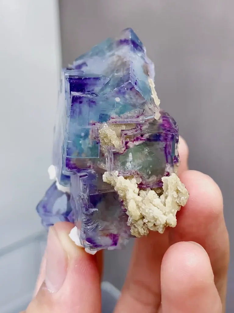 Natural Phantom Fluorite coexists with Mica comes from Yaogangxian,Hunan 50*30*60MM - image 4
