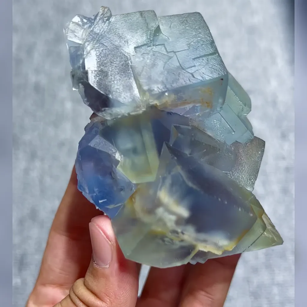 Natural Phantom Fluorite comes from Yaogangxian,Hunan 75*60*80MM - image 5
