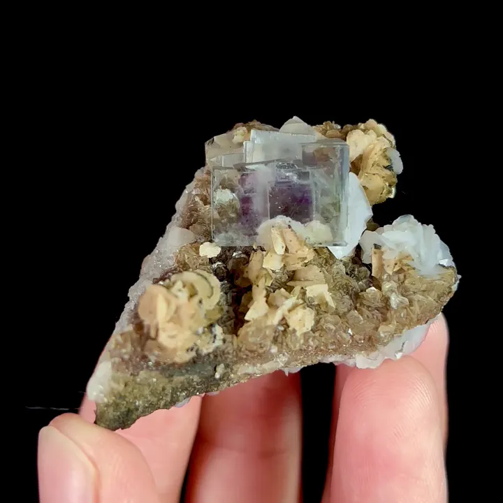 Natural Phantom Fluorite with Calcite and Siderite, Mineral Specimen:Yaogangxian,Hunan (45*35*25MM) image