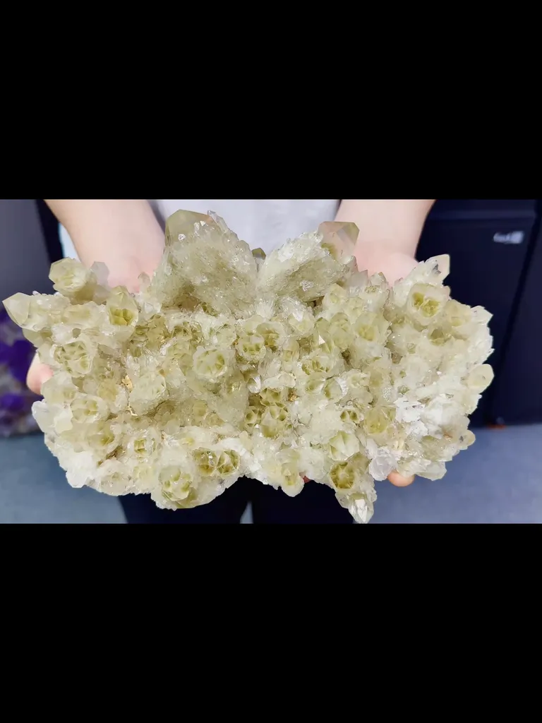 Natural Pineapple Citrine from Madagascar240*125*70MM - image 3