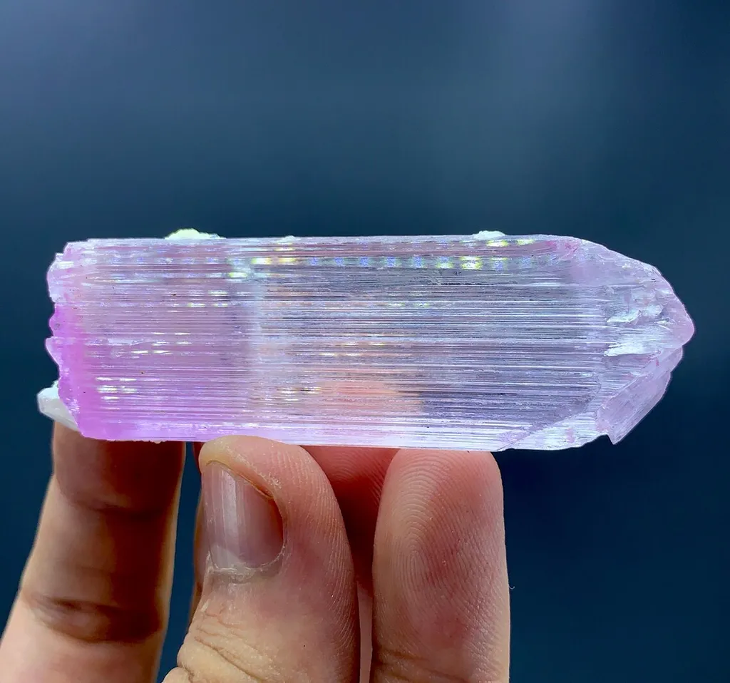 Natural Pink Kunzite Crystal – V-Shaped Termination, Blue Tourmaline, Albite 14g - image 8